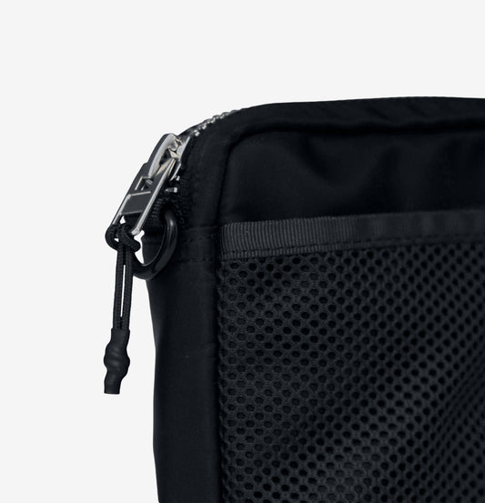 Ay Studios - Cross body - Black